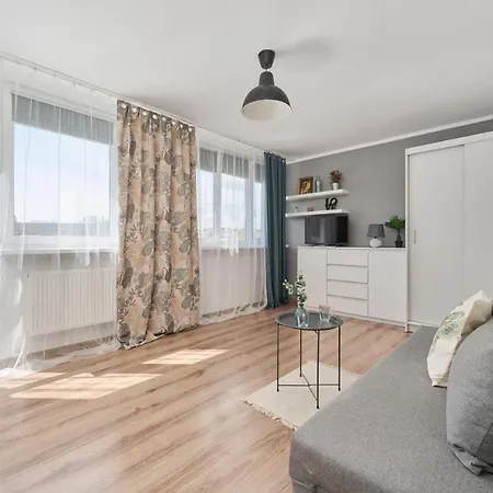 Studio With Sky Tower View By Renters ヴロツワフ